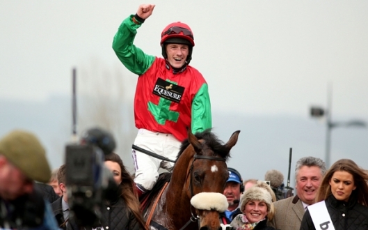 Dodging Bullets completed a double over Sprinter Sacre this season